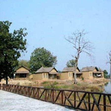 Tiger Lagoon Hotel Bandhavgarh National Park Luaran gambar