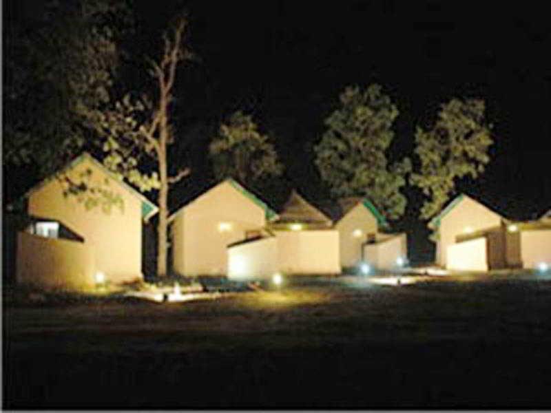 Tiger Lagoon Hotel Bandhavgarh National Park Luaran gambar