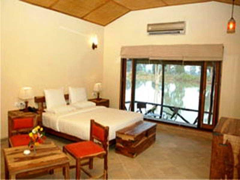 Tiger Lagoon Hotel Bandhavgarh National Park Luaran gambar